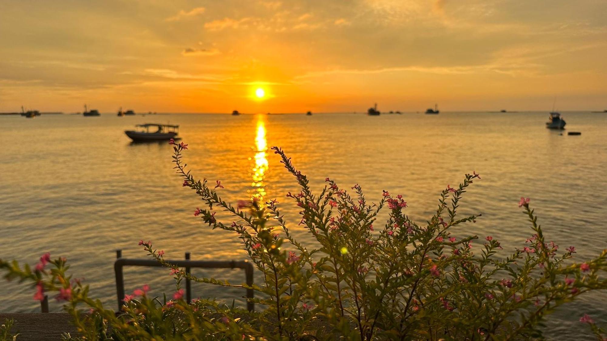 Sunset Beach House 두옹 동 외부 사진