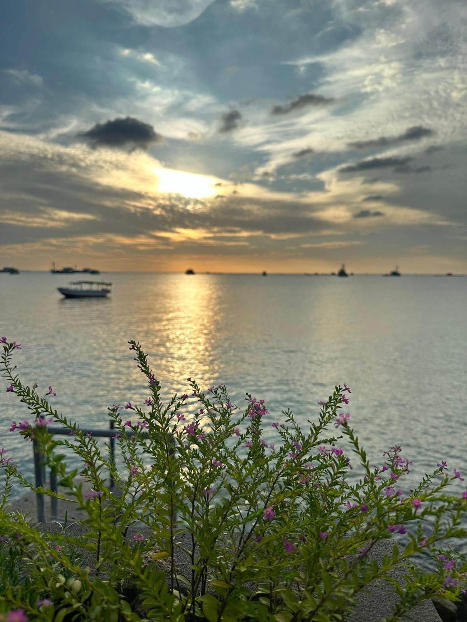 Sunset Beach House 두옹 동 외부 사진
