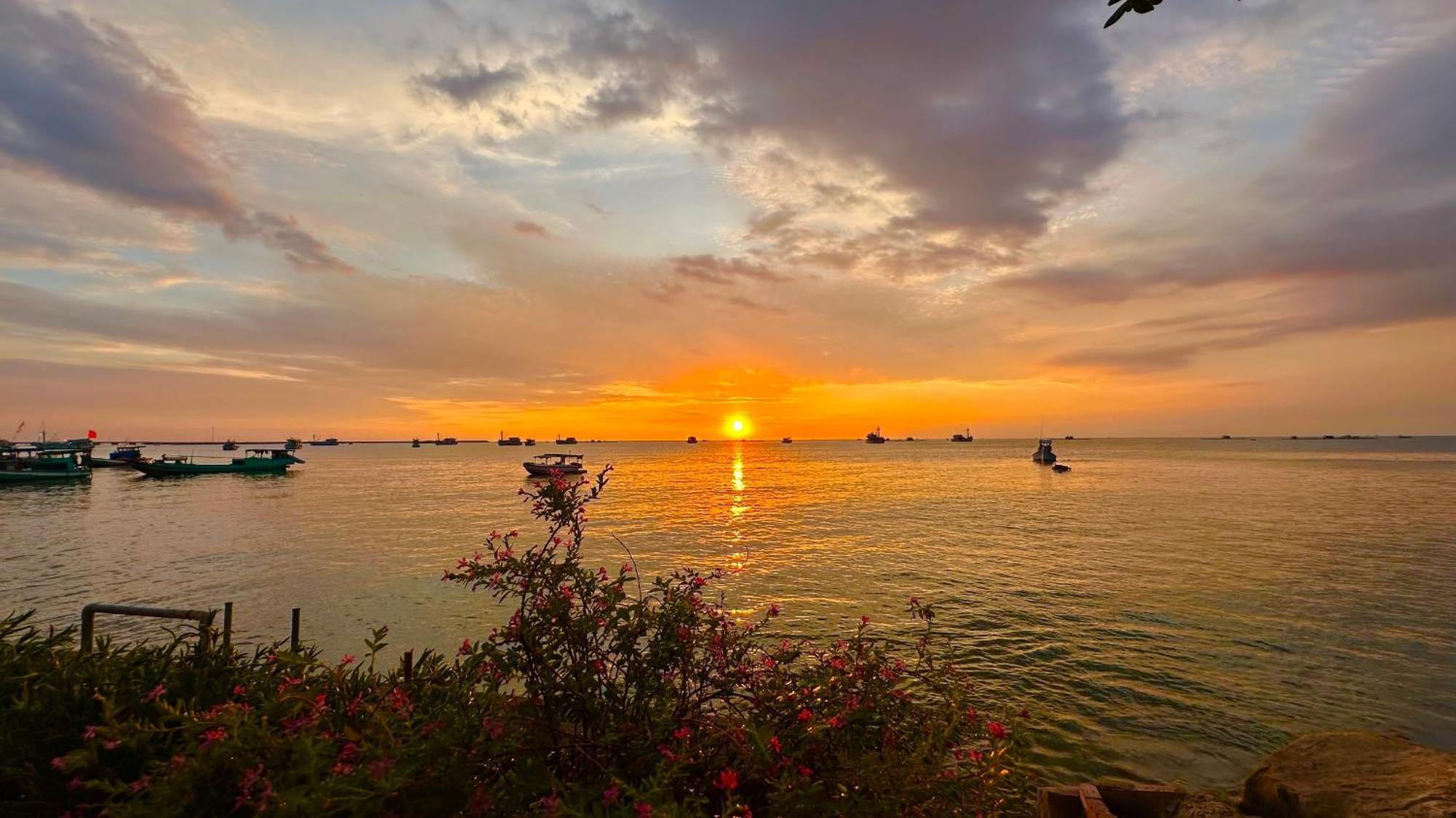 Sunset Beach House 두옹 동 외부 사진