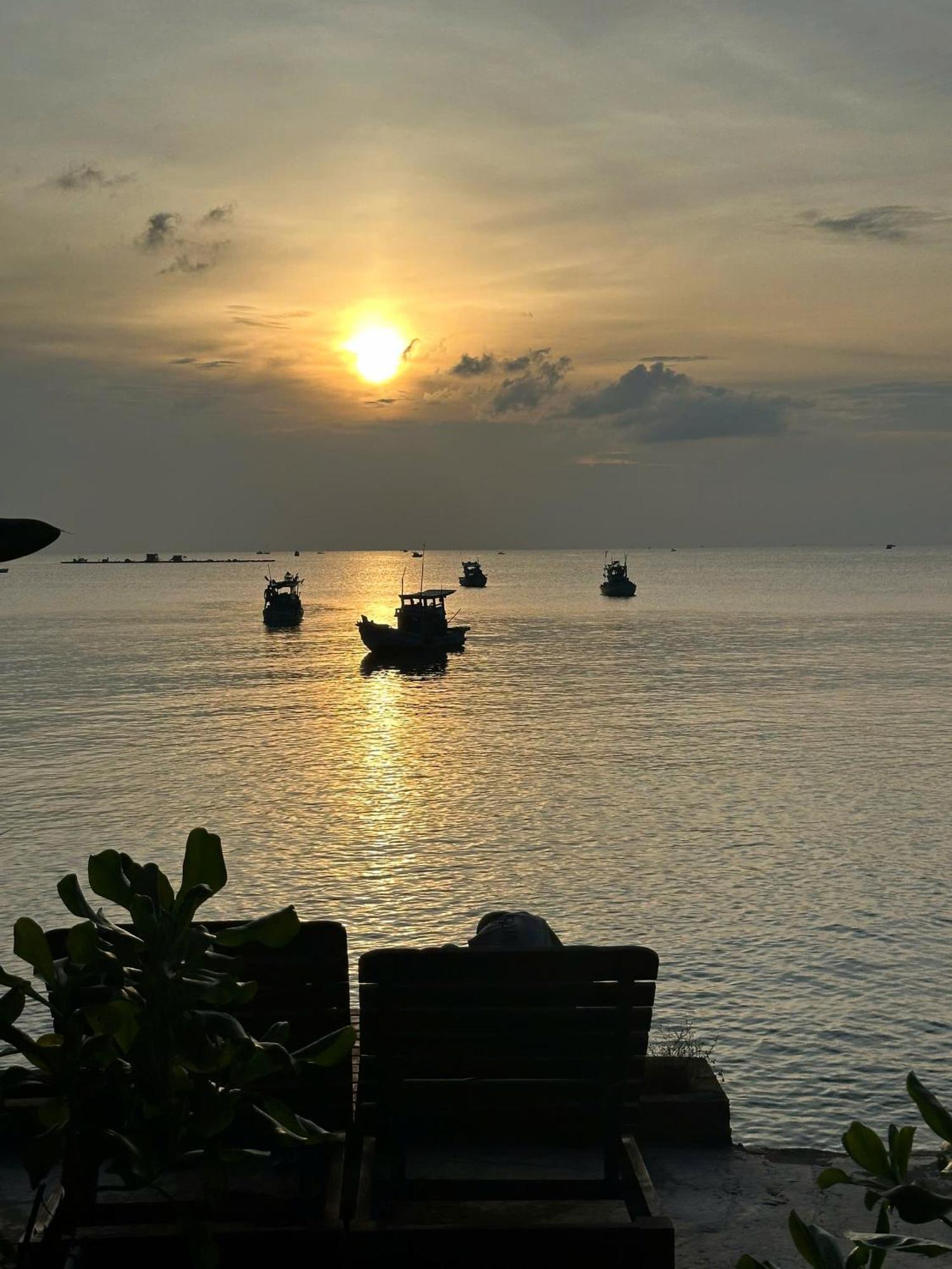 Sunset Beach House 두옹 동 외부 사진